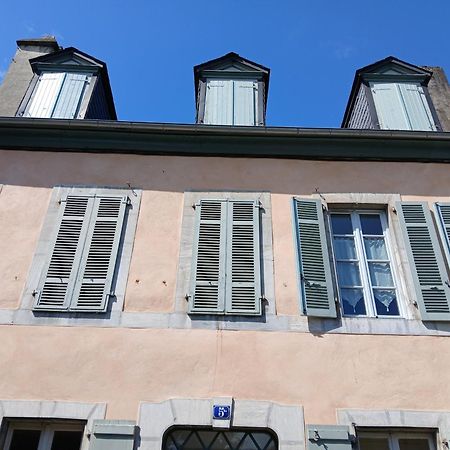 Charmant Appartement Au Centre De Bagnères-de-Bigorre Exteriör bild