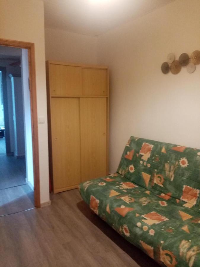 Charmant Appartement Au Centre De Bagnères-de-Bigorre Exteriör bild